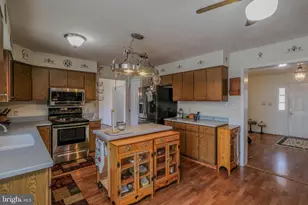 180 Goldfinch Ln, Gore, VA 22637 - Photo 16