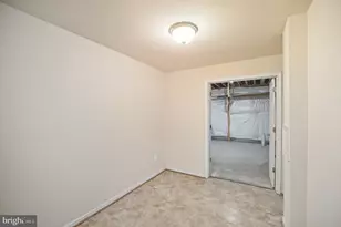 121 Waterside Ln, Cross Junction, VA 22625 - Photo 36