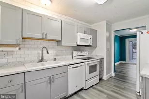 302 Freeton Ct, Stephens City, VA 22655 - Photo 12