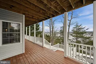 109 Waterside Ln, Cross Junction, VA 22625 - Photo 2