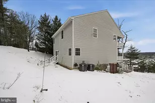 109 Waterside Ln, Cross Junction, VA 22625 - Photo 64