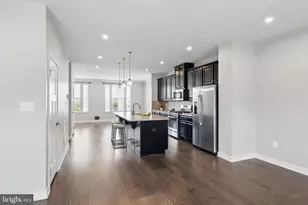 141 Burkwood Ter, Lake Frederick, VA 22630 - Photo 2