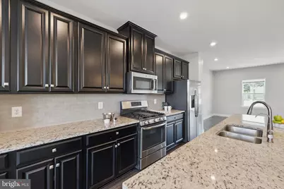 141 Burkwood Terrace, Lake Frederick, VA 22630 - Photo 8