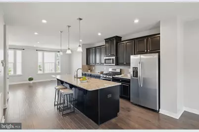 141 Burkwood Terrace, Lake Frederick, VA 22630 - Photo 4