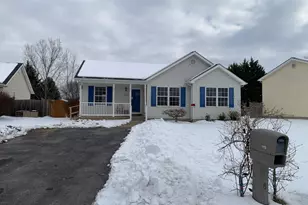 119 Buchannan Dr, Stephens City, VA 22655 - Photo 2