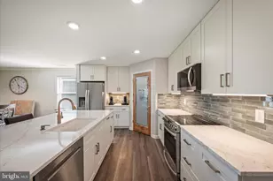 121 Grasmere St, Stephens City, VA 22655 - Photo 10