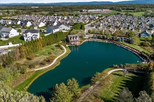 103 Bleeding Heart Dr, White Post, VA 22663 - Photo 2