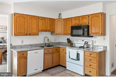 103 Masters Drive, Cross Junction, VA 22625 - Photo 10