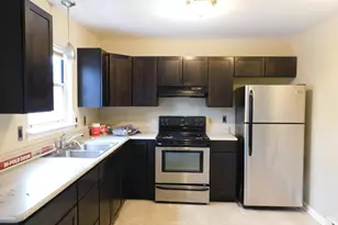 104 Waterford Ln, Winchester, VA 22602 - Photo 4