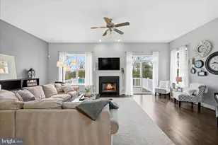 221 Cobble Stone Dr, Winchester, VA 22602 - Photo 10