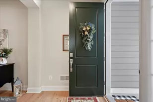 136 Mallard Dr, Lake Frederick, VA 22630 - Photo 6