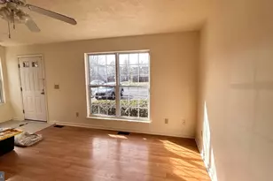 209 Copperfield Ln, Winchester, VA 22602 - Photo 10