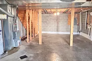 209 Copperfield Ln, Winchester, VA 22602 - Photo 4