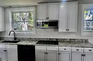 5241 Main St, Stephens City, VA 22655 - Photo 16