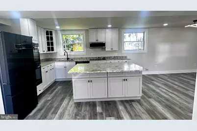 5241 Main Street, Stephens City, VA 22655 - Photo 12