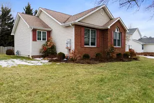 108 Senseny Glen Dr, Winchester, VA 22602 - Photo 2