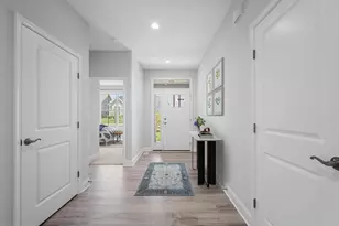 105 Amberfield Ct, Winchester, VA 22602 - Photo 4