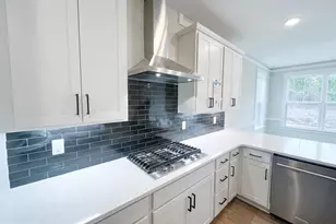 2402 Fetlock Dr, Stephenson, VA 22656 - Photo 8