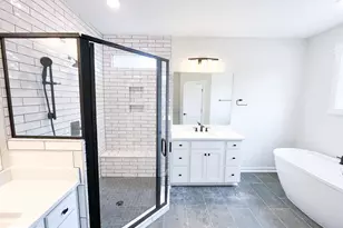 2402 Fetlock Dr, Stephenson, VA 22656 - Photo 12