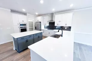 2402 Fetlock Dr, Stephenson, VA 22656 - Photo 6