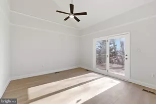 109 Hilltop Ct, Cross Junction, VA 22625 - Photo 22