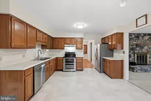 138 Gloucester Dr, Winchester, VA 22603 - Photo 16