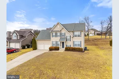 113 Colonial Drive, Cross Junction, VA 22625 - Photo 2