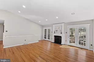 528 Northwood Cir, Cross Junction, VA 22625 - Photo 6