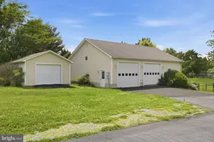131 Stonedown Ln, Winchester, VA 22603 - Photo 24