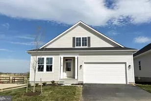 116 Sunflower Wy, Winchester, VA 22603 - Photo 1