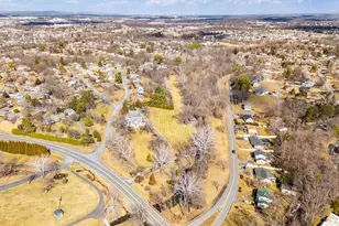 100 Country Club Cir, Winchester, VA 22602 - Photo 4