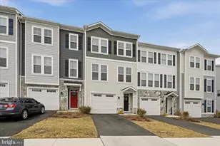 124 Checkerspot Wy, Lake Frederick, VA 22630 - Photo 4