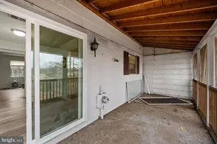 153 Buckingham Dr, Stephens City, VA 22655 - Photo 4