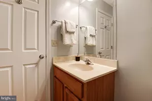 321 Copperfield Ln, Winchester, VA 22602 - Photo 16