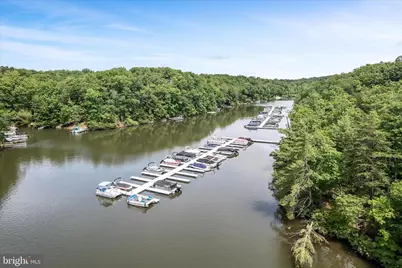 1239 Lakeview Dr, Cross Junction, VA 22625 - Photo 92