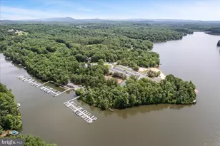 1239 Lakeview Dr, Cross Junction, VA 22625 - Photo 130