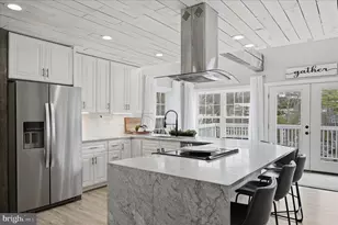 1239 Lakeview Dr, Cross Junction, VA 22625 - Photo 14