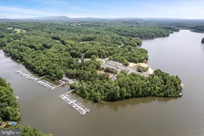 1239 Lakeview Dr, Cross Junction, VA 22625 - Photo 90