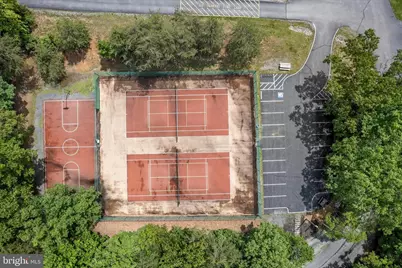 1239 Lakeview Dr, Cross Junction, VA 22625 - Photo 80