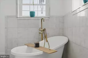 1239 Lakeview Dr, Cross Junction, VA 22625 - Photo 46