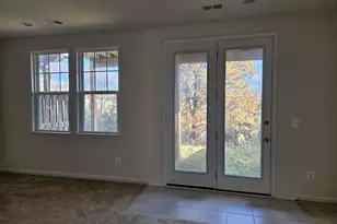 178 Solara Dr, Winchester, VA 22602 - Photo 4