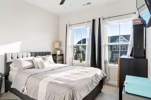 131 Burkwood Ter, Lake Frederick, VA 22630 - Photo 16