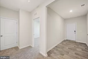 118 Clerkenwell Dr, Stephens City, VA 22655 - Photo 2