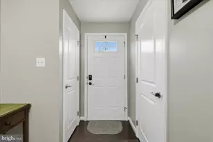 105 Trout Lily Dr, Lake Frederick, VA 22630 - Photo 8