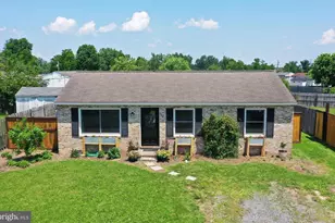 114 Green Park Dr, Winchester, VA 22602 - Photo 2