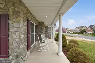 226 Summerfield Dr, Winchester, VA 22602 - Photo 8