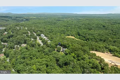 805 S Lakeview Drive, Cross Junction, VA 22625 - Photo 54