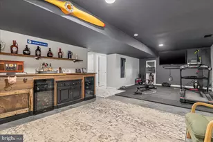 805 S Lakeview Dr, Cross Junction, VA 22625 - Photo 34