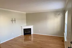 142 Surrey Club Ln, Stephens City, VA 22655 - Photo 2