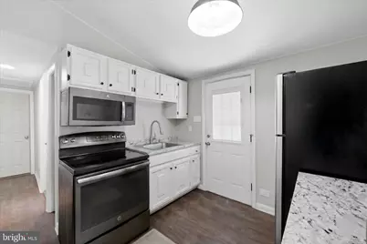 221 Broad Avenue, Winchester, VA 22602 - Photo 2
